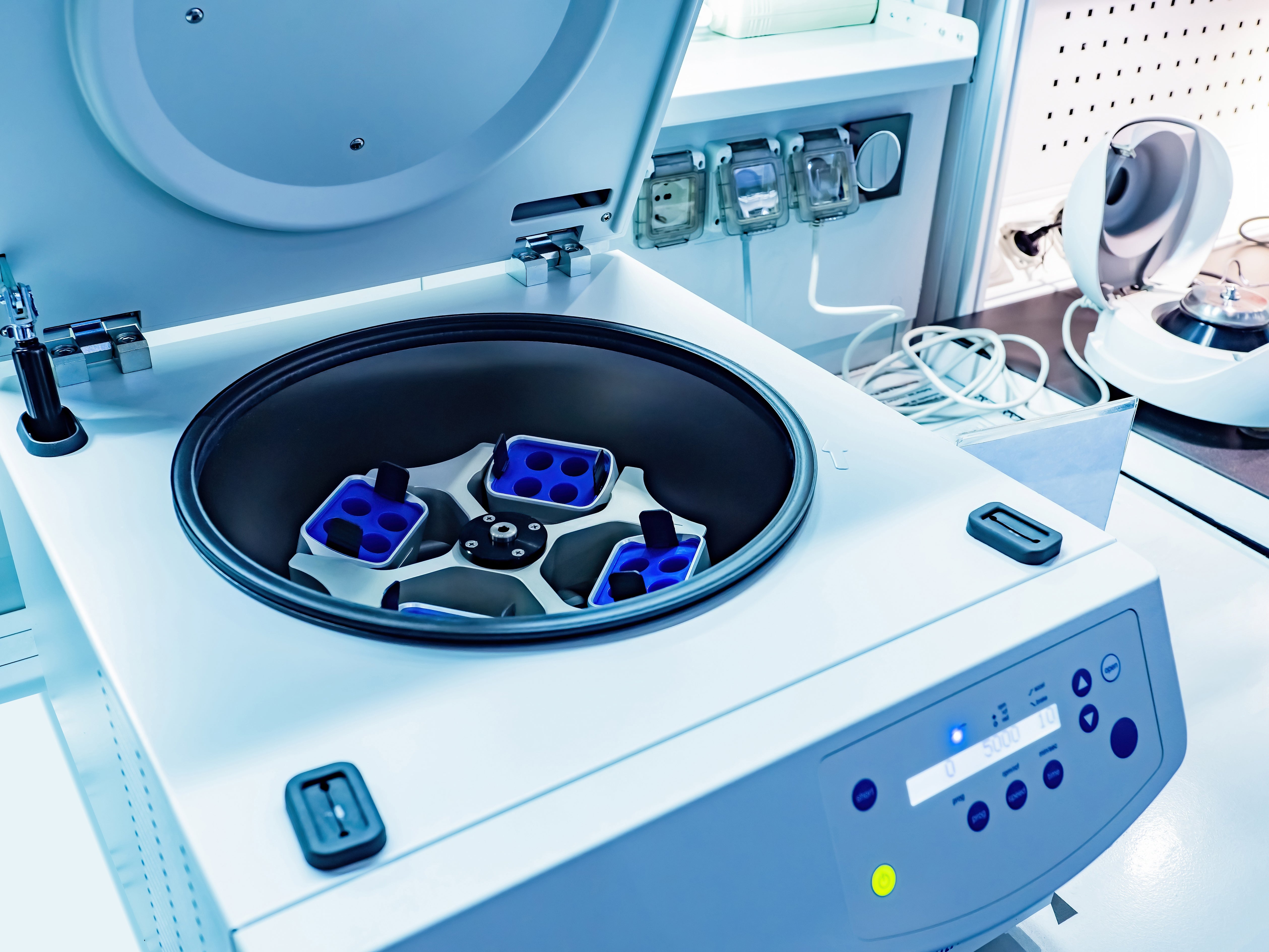 Precision Instruments - Luminix Health