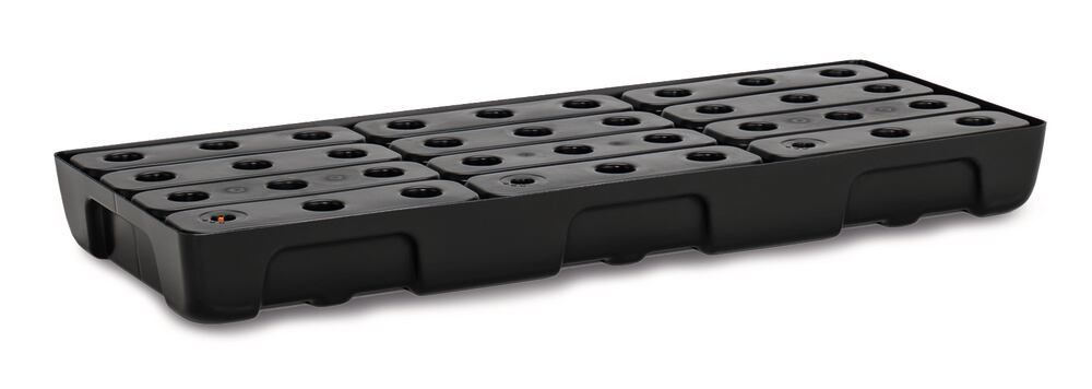 Shelf collecting tray for small drums, PE, 100x40 cm, reten capac 21 l w. grate - Luminix Health