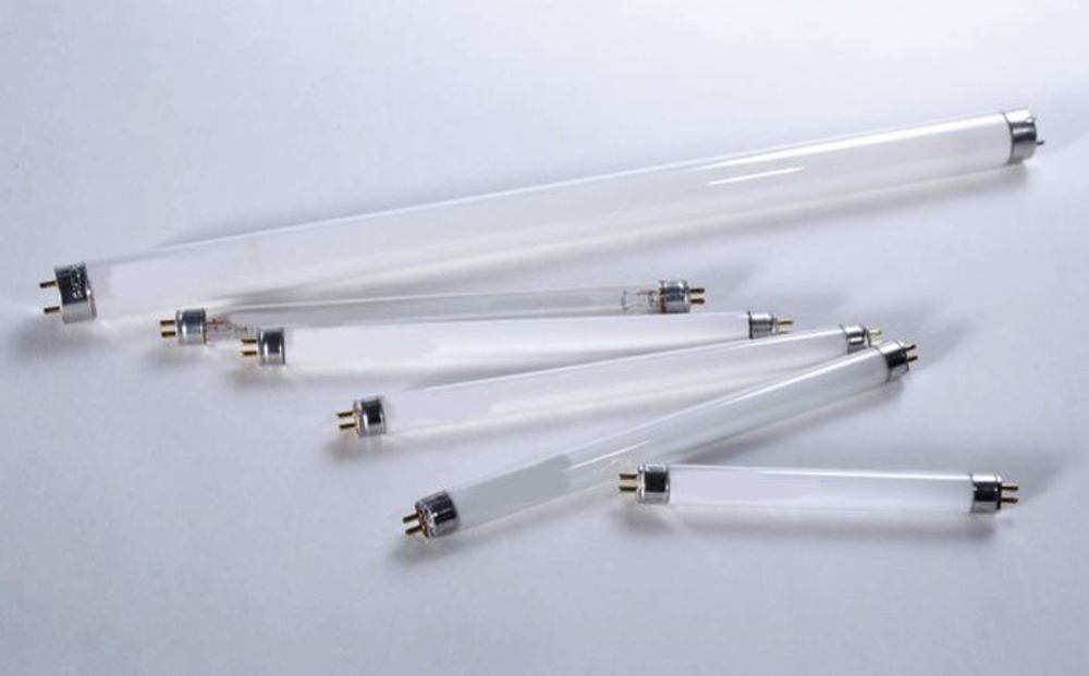 Replacement UV tube, 4 W, wave length 254 nm, 135 x 16 mm, 1 unit(s) - Luminix Health