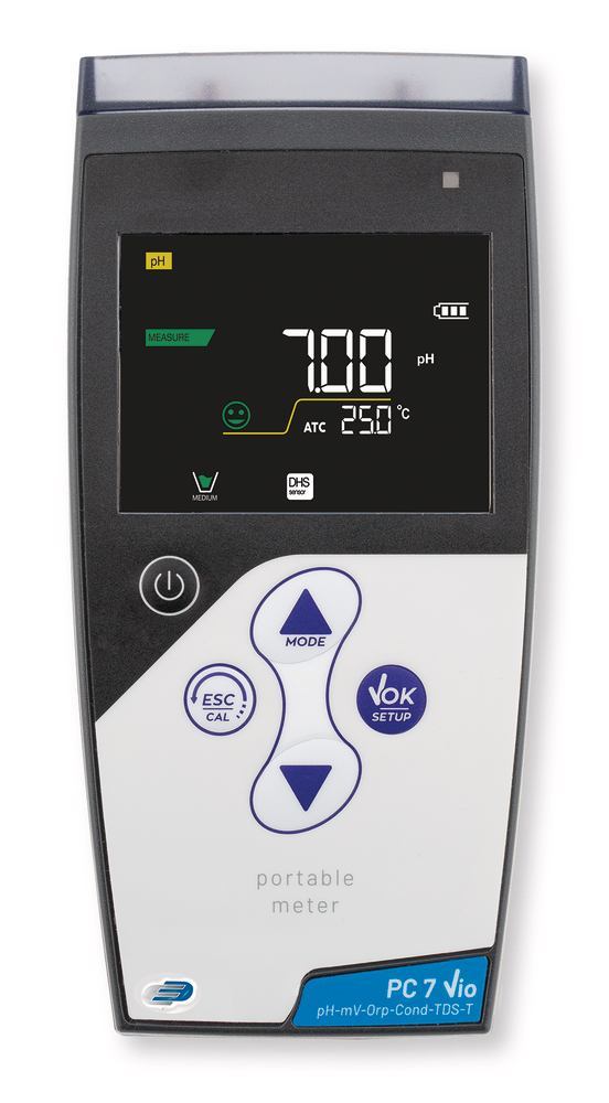 PC 7 Vio hand-held multimeter, for pH, EC, TDS and °C, 1 unit(s) - Luminix Health