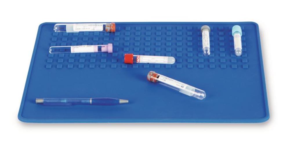 Silicone laboratory mat, Standard, blue, L 379 x W 325 x H 2 mm, 1 unit(s) - Luminix Health