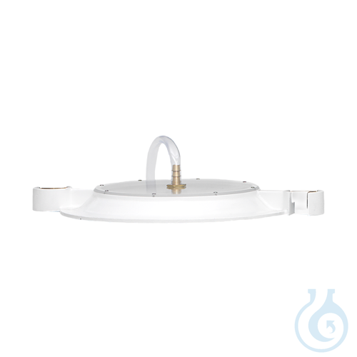 Cover with wide spreading spray diffuser