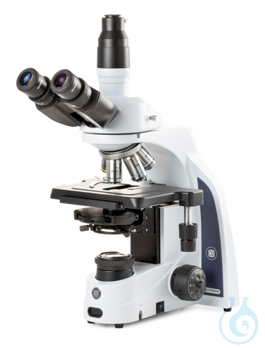Laboratoriummicroscoop voor analyse van actief slib