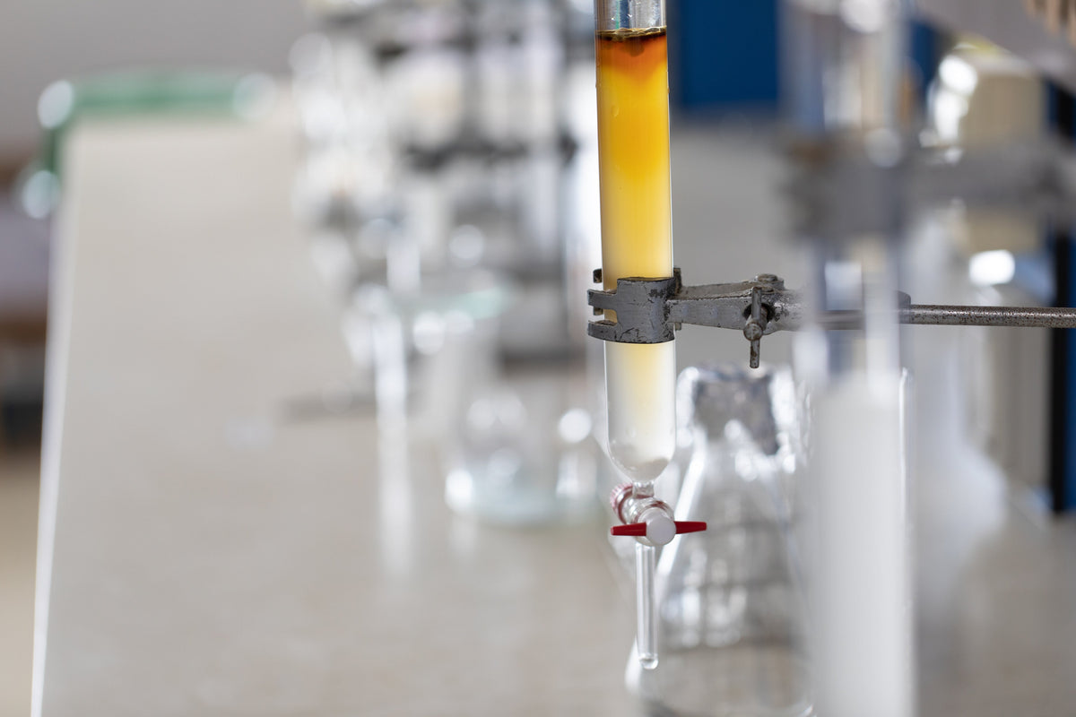 Polyamide CC in column chromatography: where it earns its place