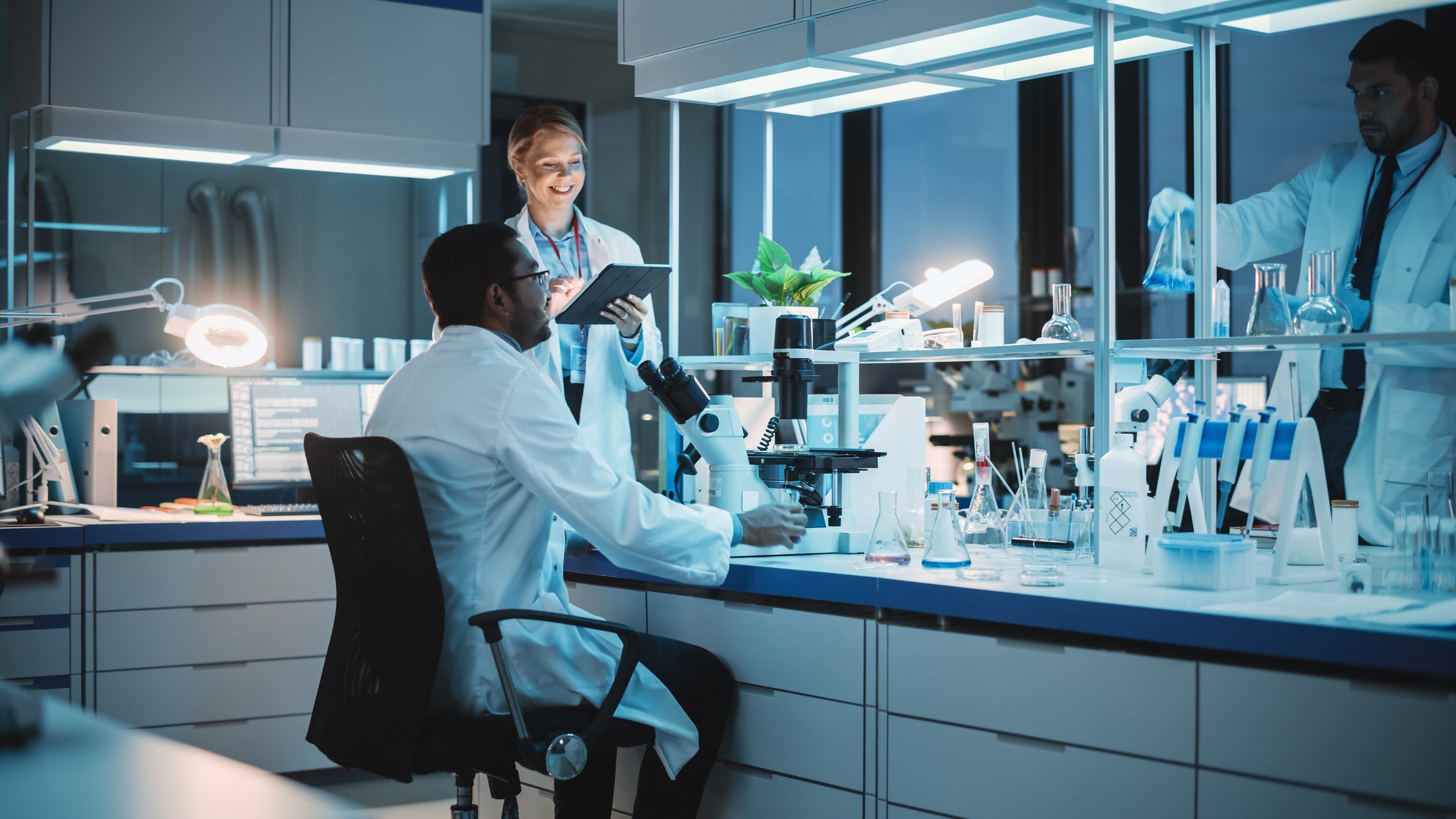 Image of Wrapping Up September 2025: Luminix Health's Blueprint for Resilient European Healthcare Procurement