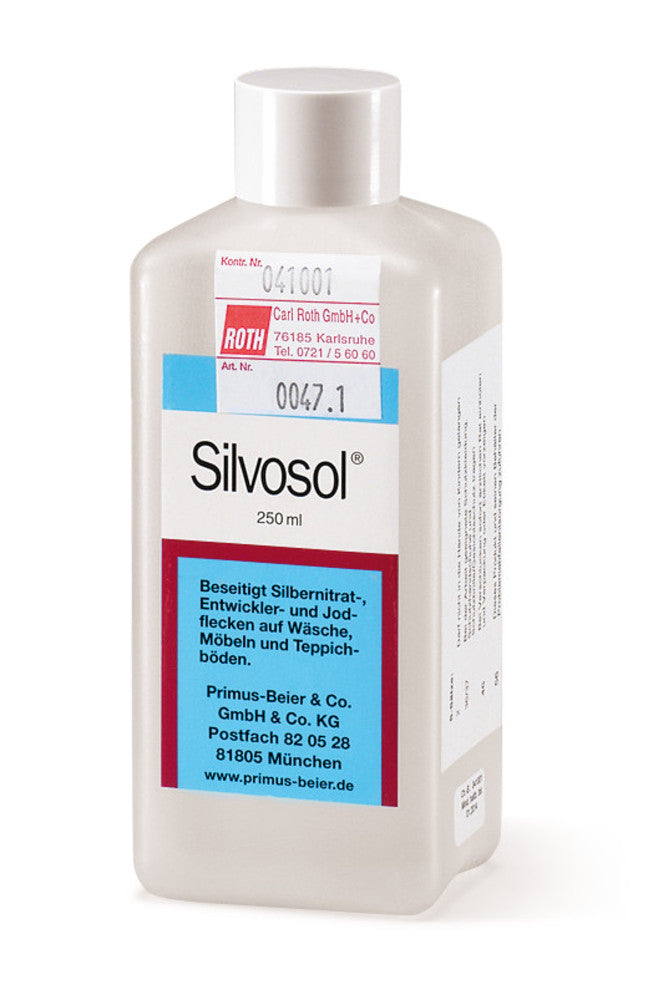 Silvosol®, removes silver nitrate and iodine stains, 250 ml, plastic - Luminix Health