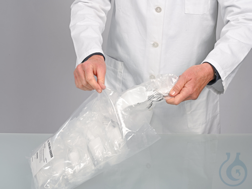 Scoop LaboPlast, single-use, PS, 50 ml, with cover