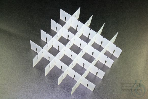 Image of EPPi® MAX grid divider, 5x5 divider, height 30 mm, PP. Delivery in packaging - Luminix Health
