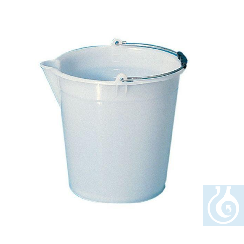 Heavy duty bucket in LDPE with graduation and spout, 17 L - Luminix Health