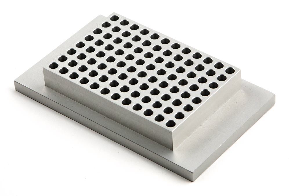 Image of Accessories interchangeable block for 96-well PCR trays and microtiter plates - Luminix Health