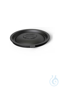 standard lid made of of silicone