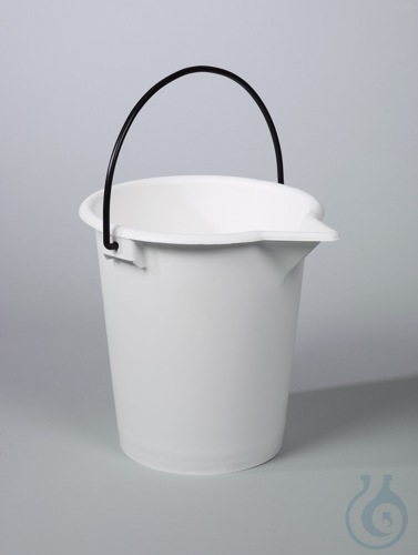 Laboratroy bucket, PE white, w/ spout, 10 l