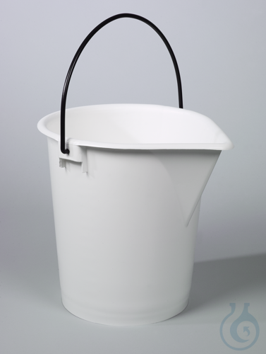 Laboratroy bucket, PE white, w/ spout, 15 l