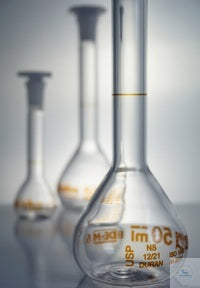 Volumetric flask, 250 ml, A, CC, ST 14/23, PE, USP