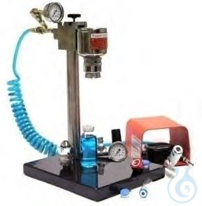 Table flanging station: stand, foot switch and compressed air hose for pneumatic