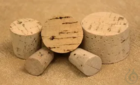 Cork plug, 1a quality, 19 x 23 x 27 mm, 100/PAK Other dimensions on request,